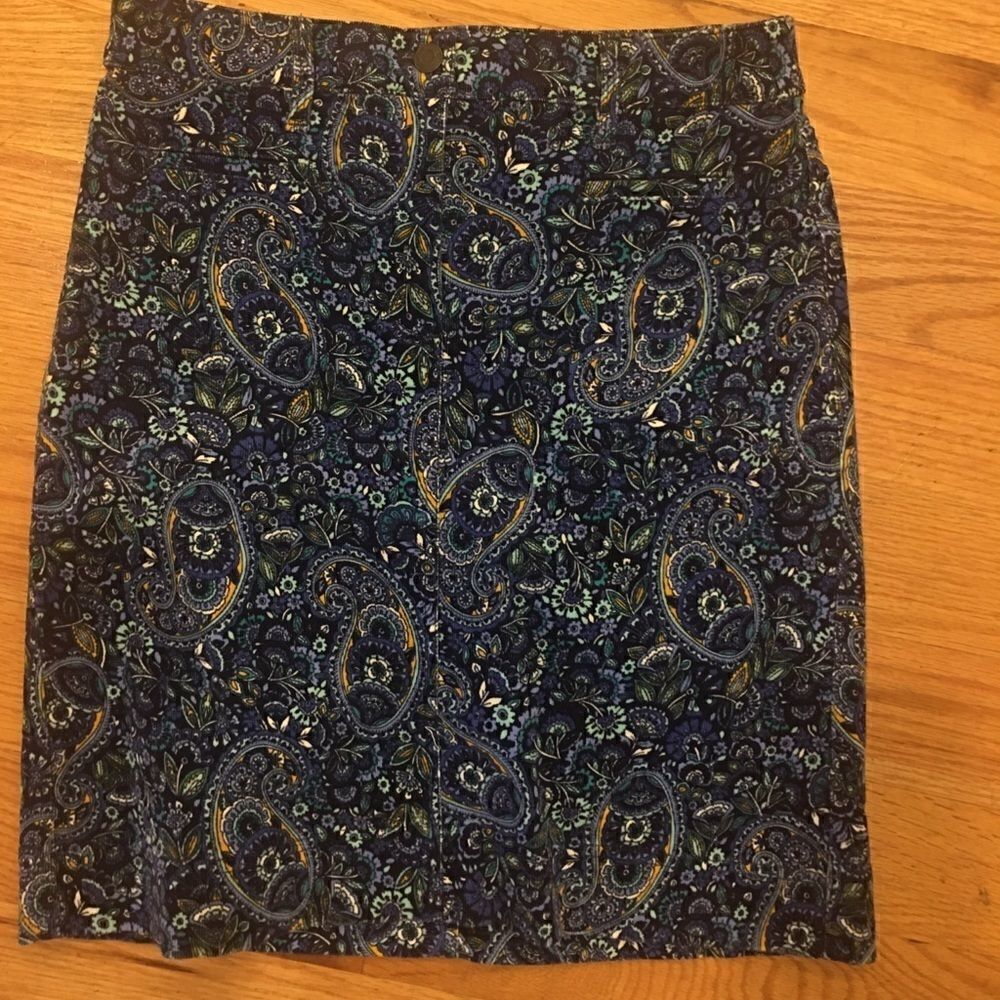 Talbots size 4 petite blue paisley corduroy midi skirt